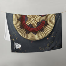 Load image into Gallery viewer, Woven Vows Throw

